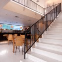 Santa Pizza Mall Sport / 01Arq Santa Pizza Mall Sport / 01Arq © Aryeh Kornfeld