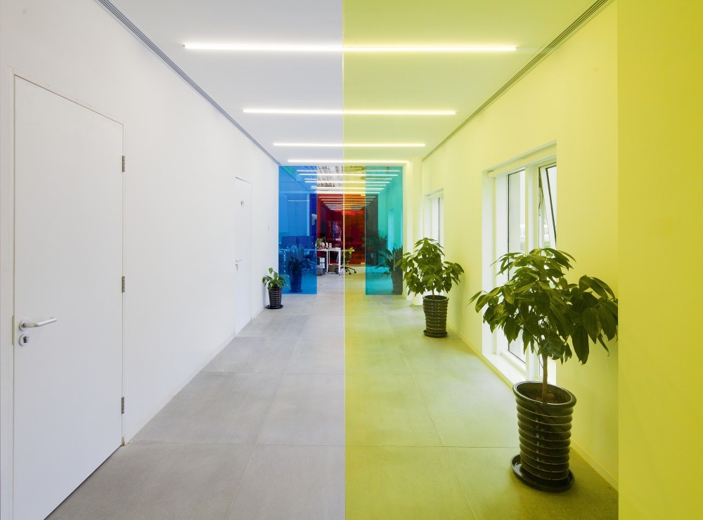 21 Cake Headquarters / People’s Architecture Office