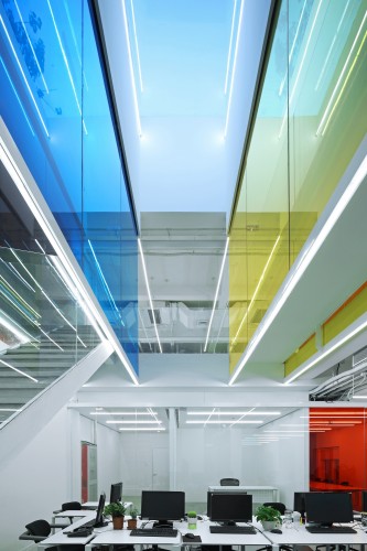 21 Cake Headquarters / People's Architecture Office