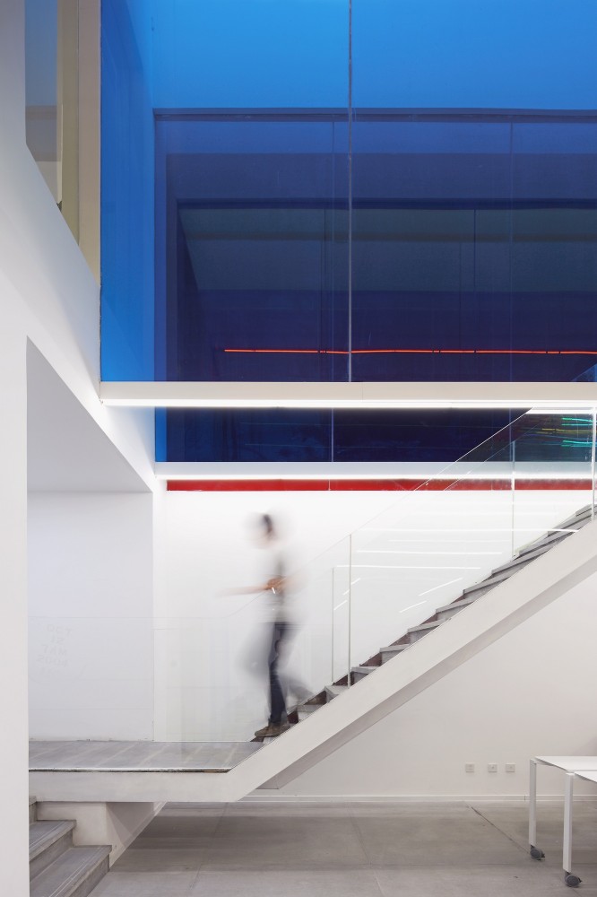 21 Cake Headquarters / People’s Architecture Office