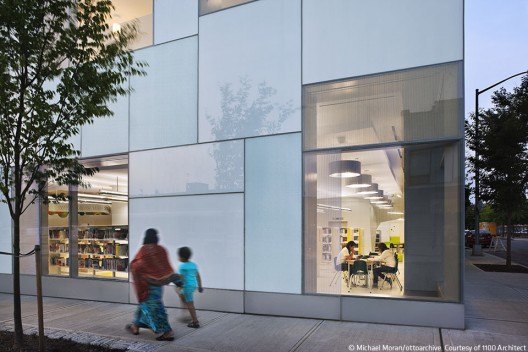 Children’s Library Discovery Center / 1100 Architect