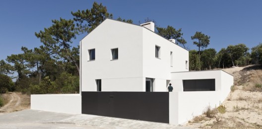 House in Torreira / Nuno Silva