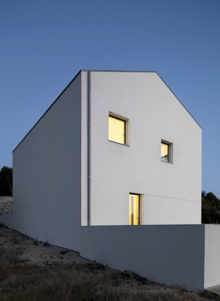 House in Torreira / Nuno Silva