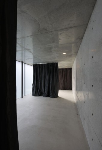 House in Takadanobaba / Florian Busch Architects
