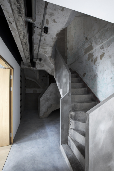The Waterhouse at South Bund / Neri & Hu