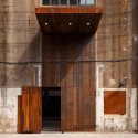 The Waterhouse at South Bund / Neri & Hu © Derryck Menere