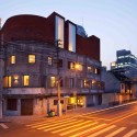 The Waterhouse at South Bund / Neri & Hu © Derryck Menere