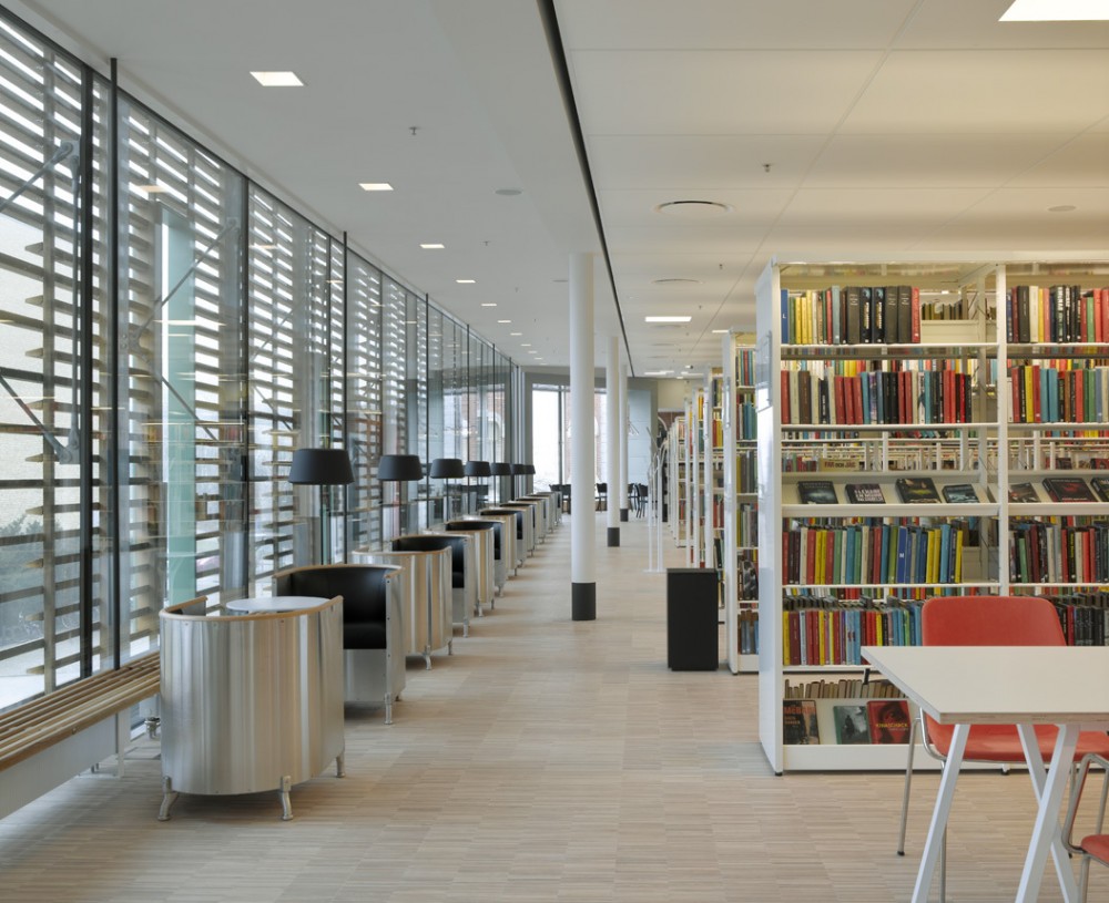 Komedianten Cultural Center / Nyréns Arkitektkontor