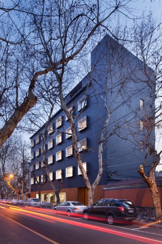 The Black Box / Neri & Hu