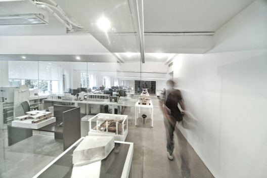 The Black Box / Neri & Hu