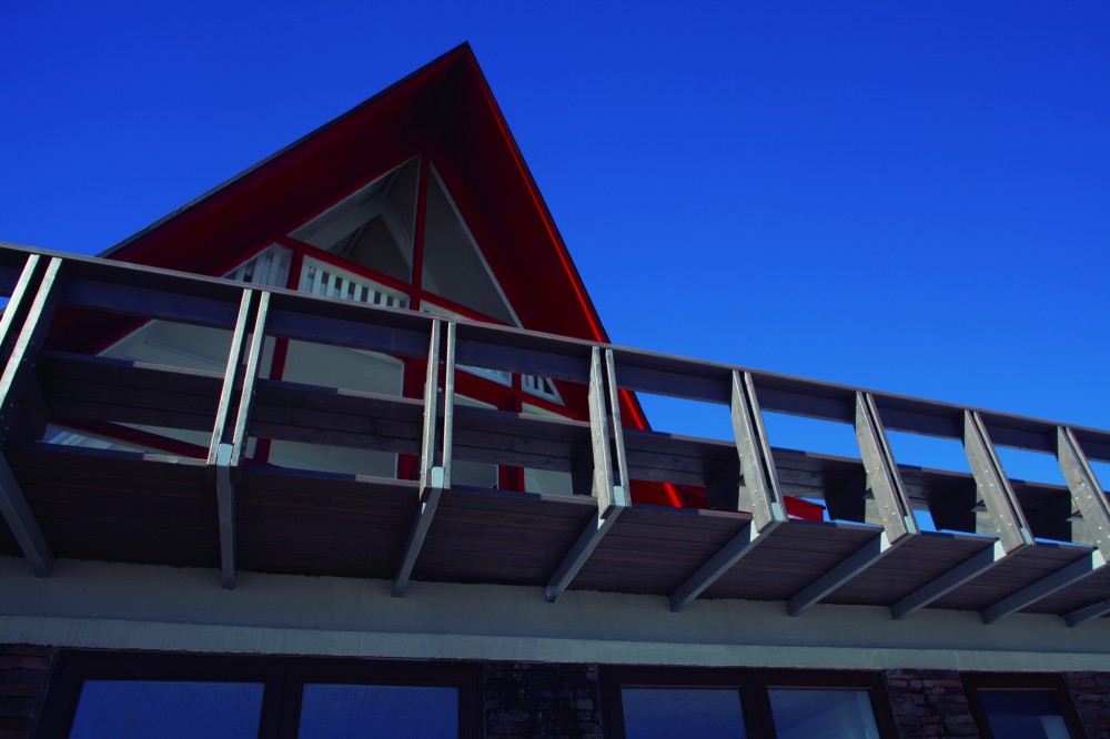 Refugio La Parva / elton+léniz arquitectos asociados