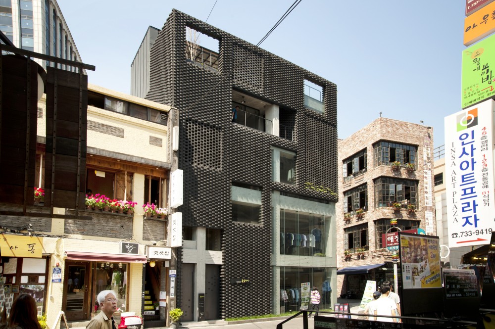 Poroscape / Younghan Chung + Studio Archiholic