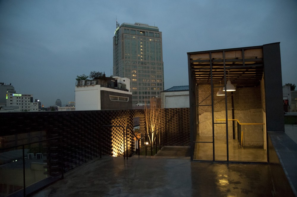 Poroscape / Younghan Chung + Studio Archiholic