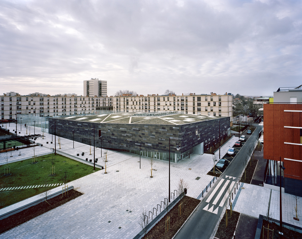 Multi-Sport Complex in Antony / Archi5