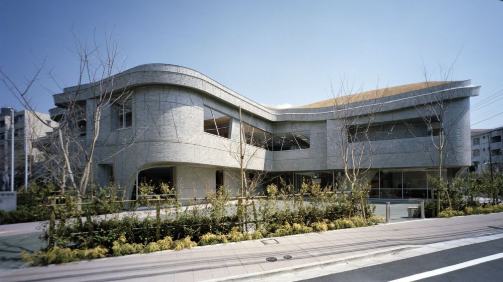 Karakida Community Center / Chiaki Arai Urban and Architecture Design