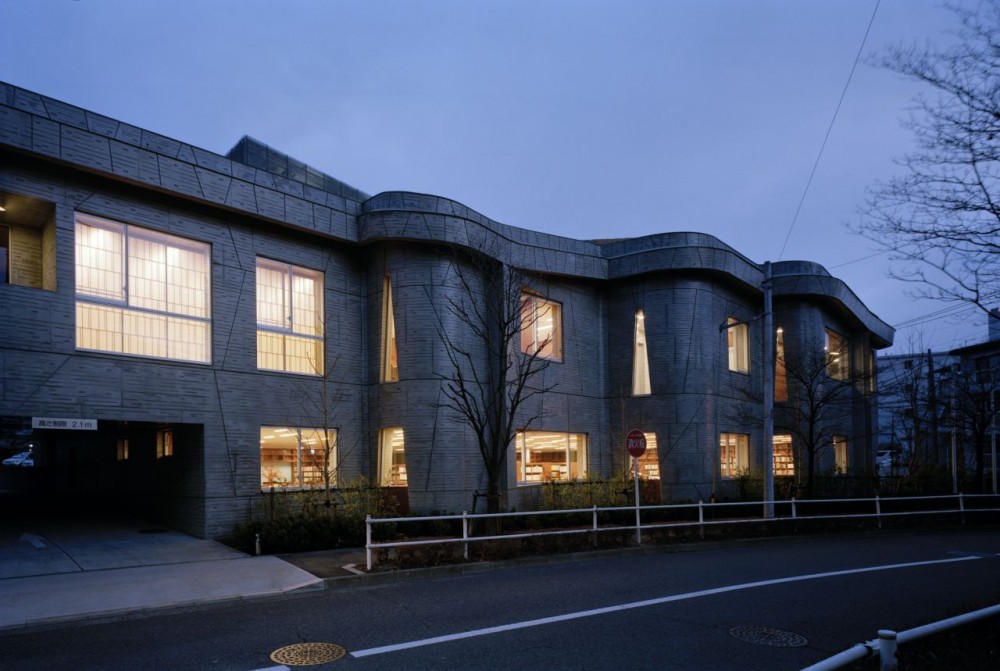 Karakida Community Center / Chiaki Arai Urban and Architecture Design