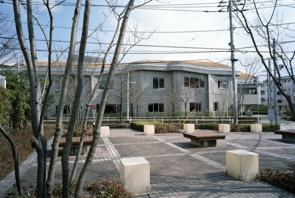 Karakida Community Center / Chiaki Arai Urban and Architecture Design