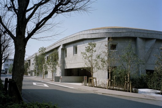 Karakida Community Center / Chiaki Arai Urban and Architecture Design