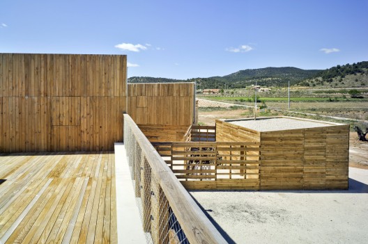 A House for Three Sisters / Blancafort-Reus Arquitectura