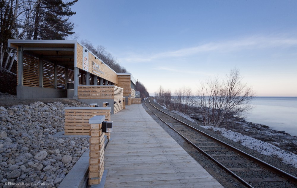 Le Massif de Charlevoix Train Station / STGM Architectes