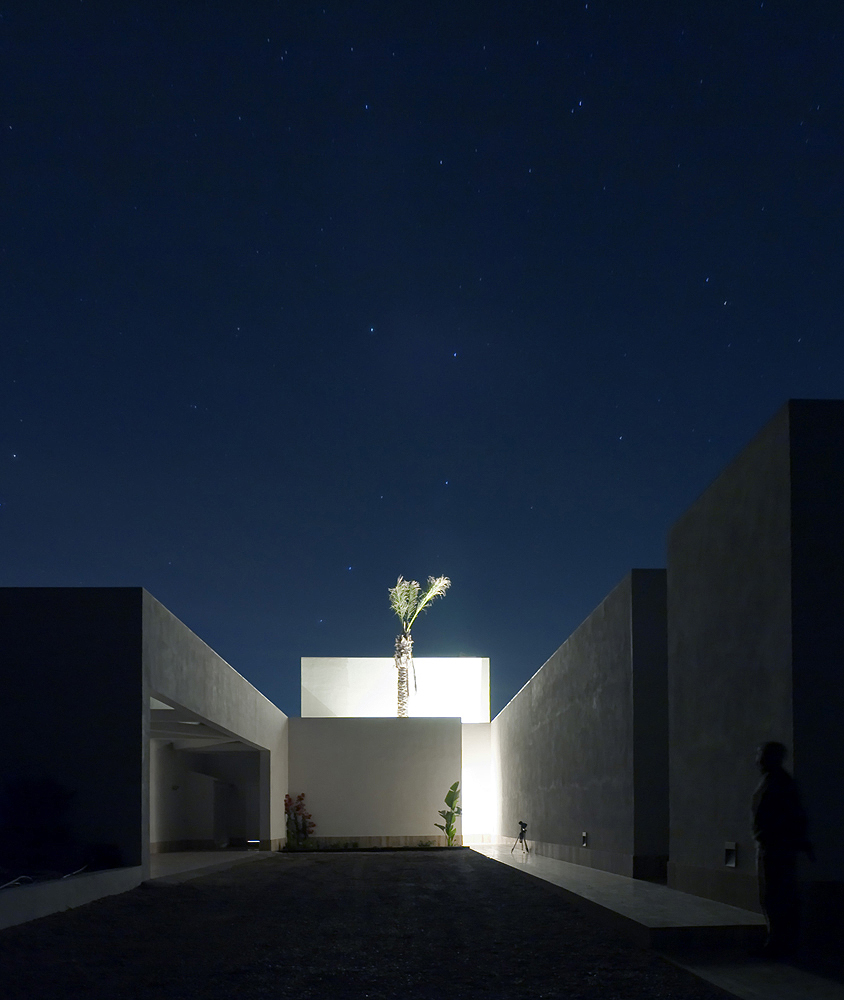 AA House / MVN Architects