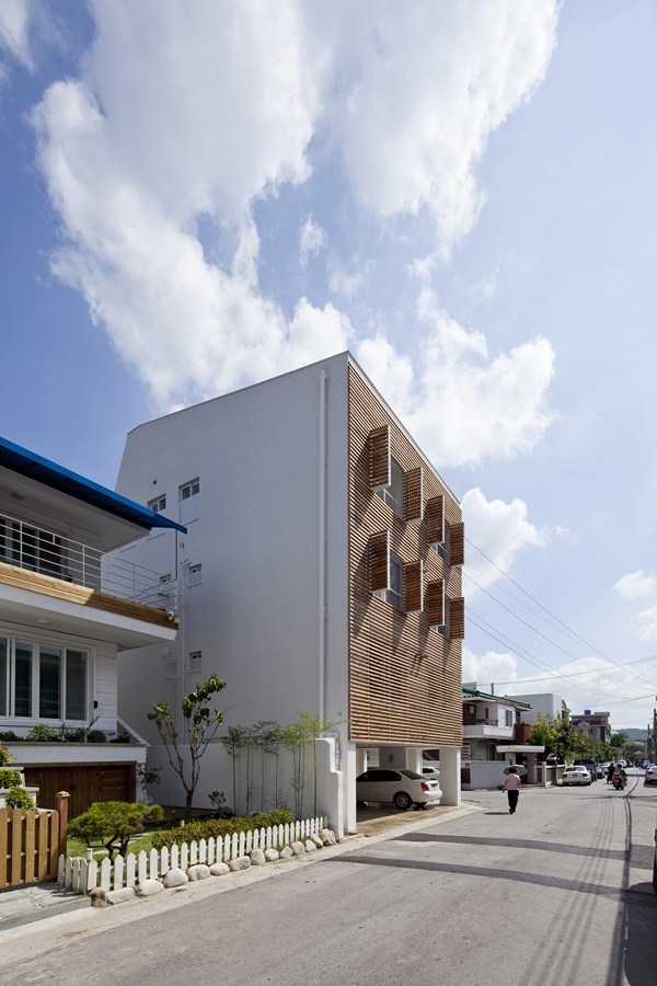 Louver Haus / Smart Architecture