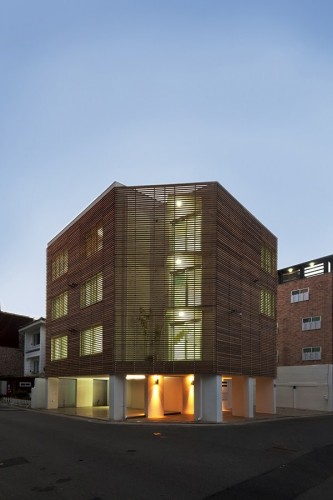 Louver Haus / Smart Architecture