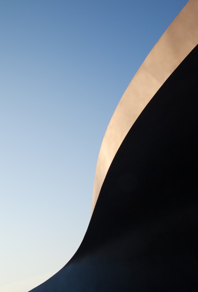 Porsche Pavilion at the Autostadt in Wolfsburg / Henn Architekten