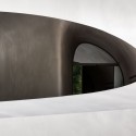 Porsche Pavilion at the Autostadt in Wolfsburg / Henn Architekten Porsche Pavilion at the Autostadt in Wolfsburg / Henn Architekten © HG Esch