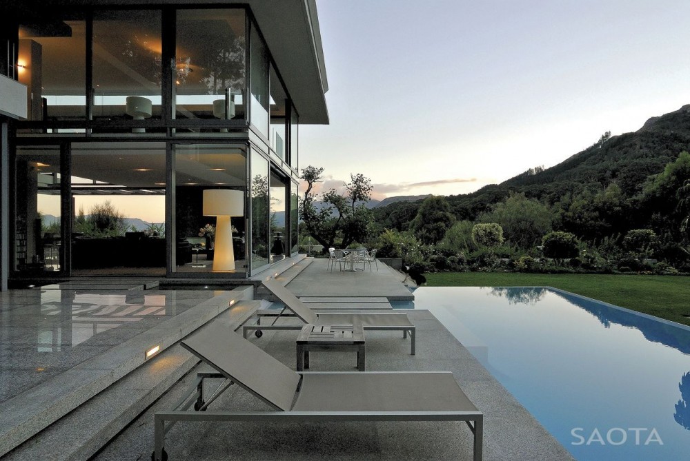 Montrose / SAOTA – Stefan Antoni Olmesdahl Truen Architects