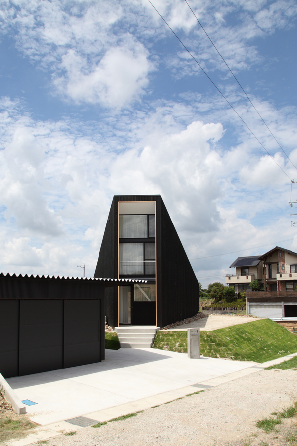 Unou House / Katsutoshi Sasaki + Associates