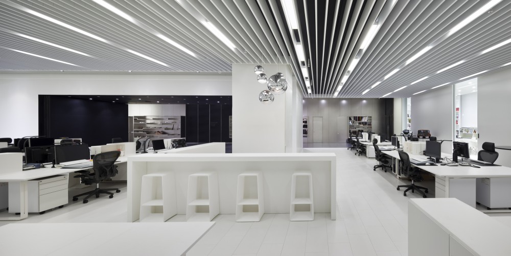 Hyundai Advances Design Studion / Delugan Meissl Associated Architects