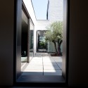 Courtyard House VW / Areal Architecten Cafeine © Thomas De Bruyne