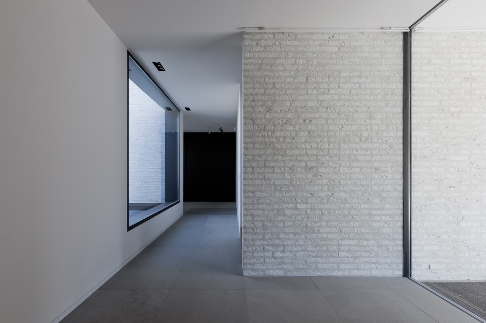 Courtyard House VW / Areal Architecten