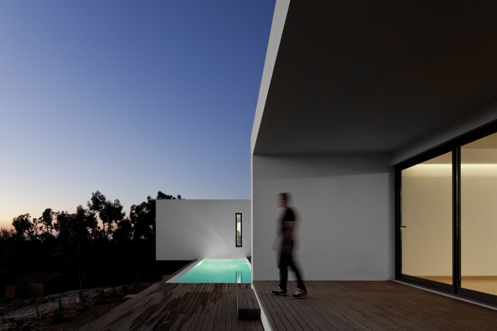 U House / Jorge Graca Costa