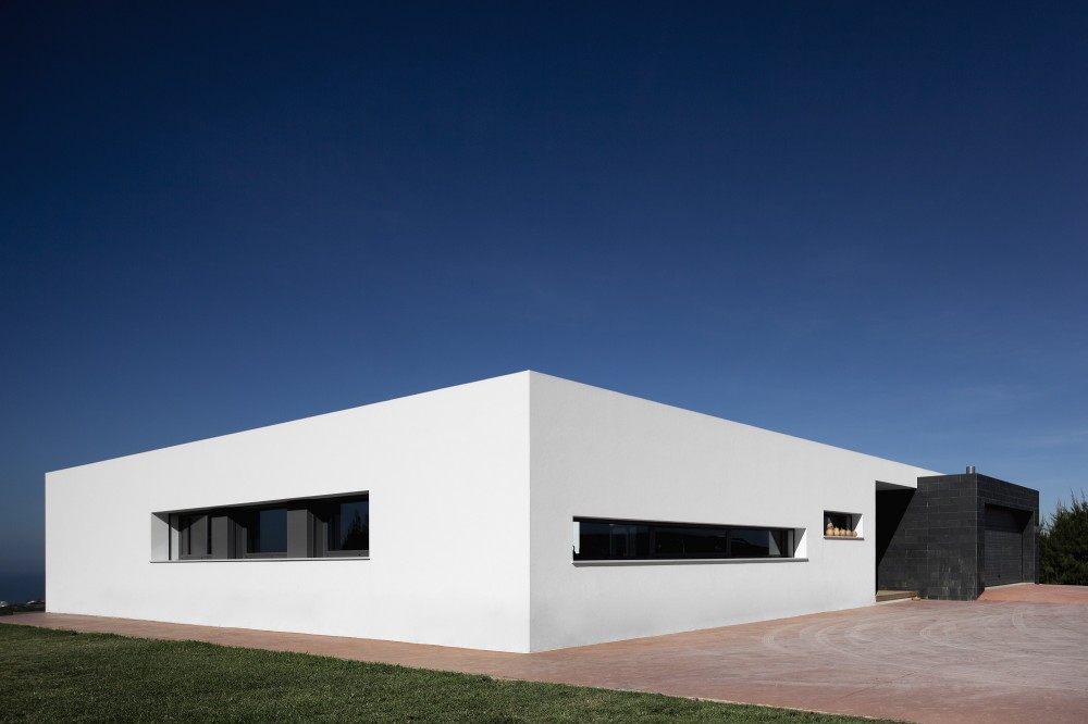 U House / Jorge Graca Costa