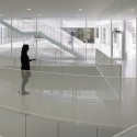 Setsunan University Hirakata / Ishimoto Architectural © Daici Ano
