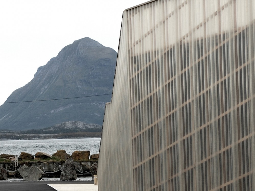 Gurisentret Outdoor Stage and Visitor Centre / Askim/Lantto Architects