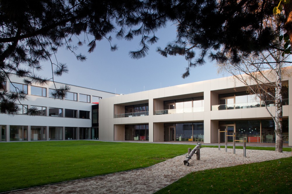 Robinson-School Linz / Schneider & Lengauer