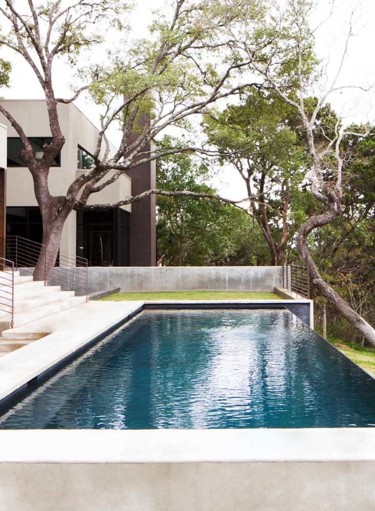 West Lake Hills Residence / Specht Harpman