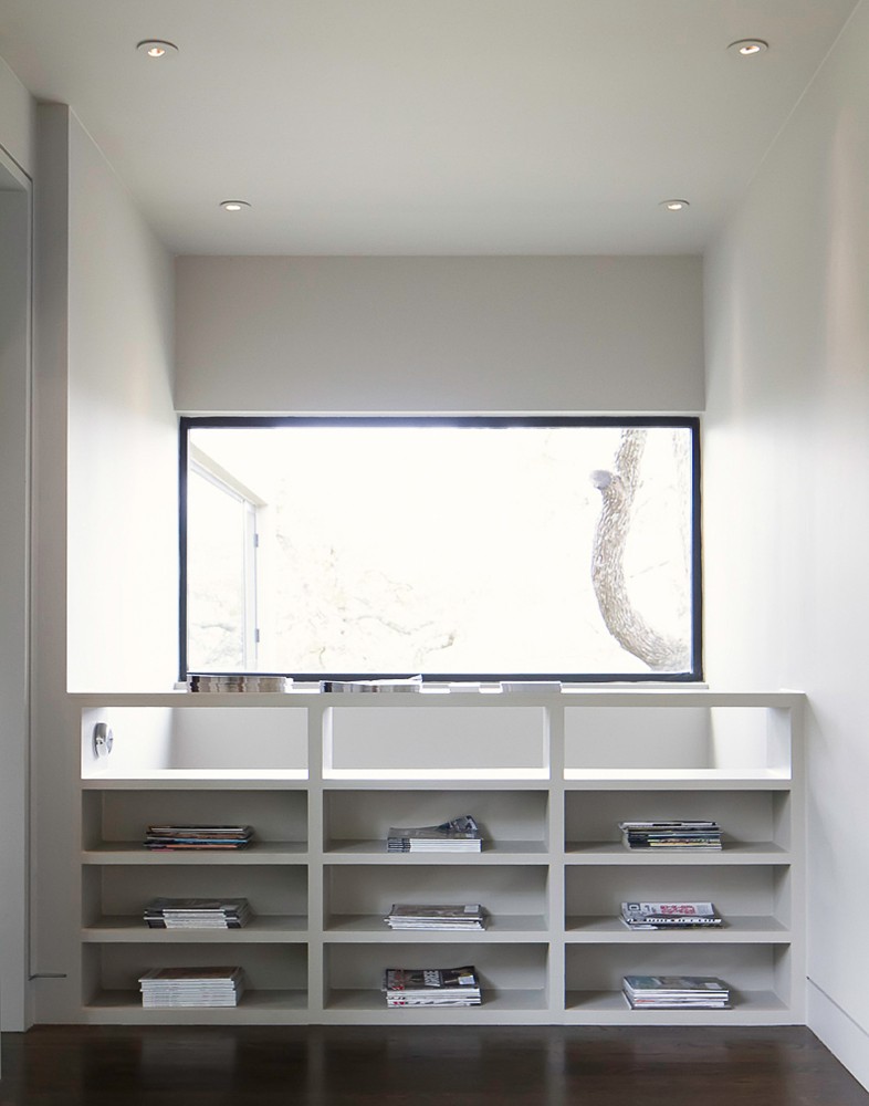 West Lake Hills Residence / Specht Harpman