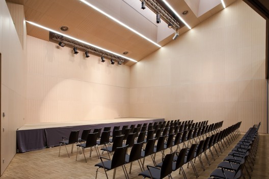 Community Centre Wallern / Schneider & Lengauer