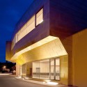 Community Centre Wallern / Schneider & Lengauer Community Centre Wallern / Schneider & Lengauer © Kurt Hoerbst