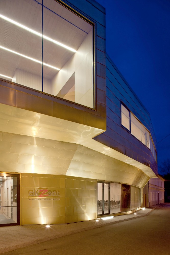 Community Centre Wallern / Schneider & Lengauer