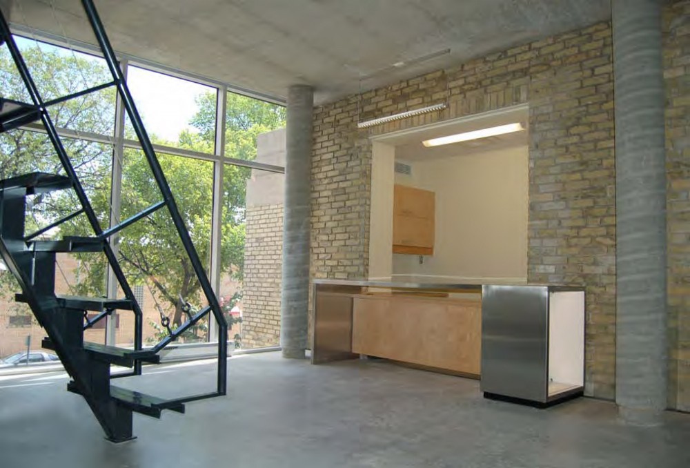 Movement Disorder Clinic / Cohlmeyer Architecture Limited