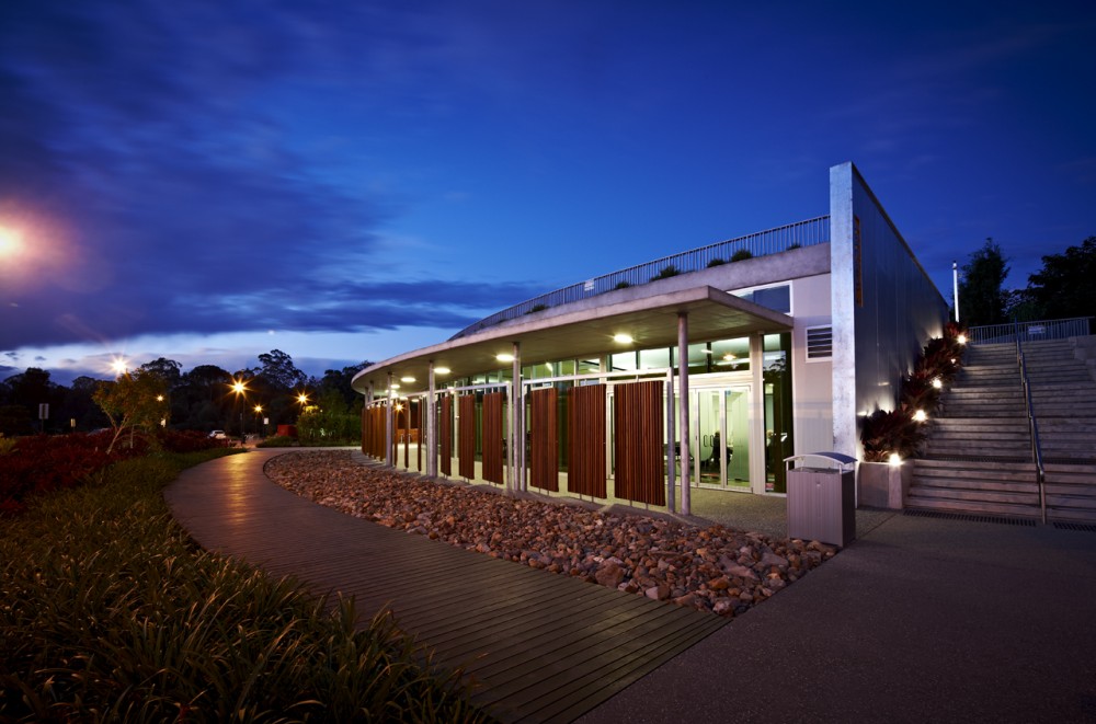 Cooroy Library / Brewster Hjorth Architects