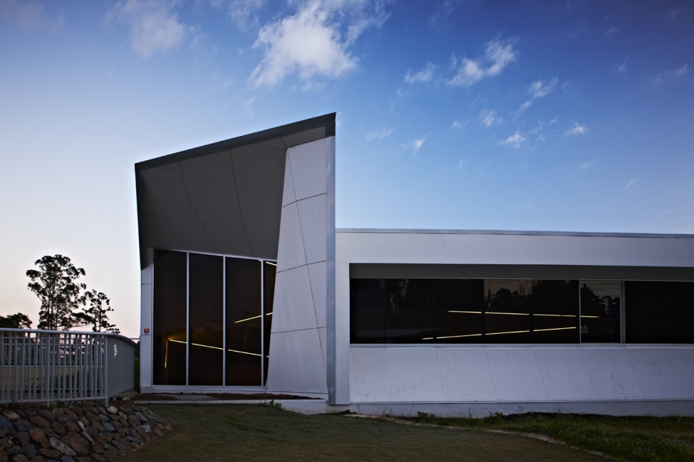 Cooroy Library / Brewster Hjorth Architects