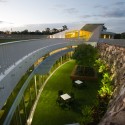 Cooroy Library / Brewster Hjorth Architects © Mushenko & Jackson