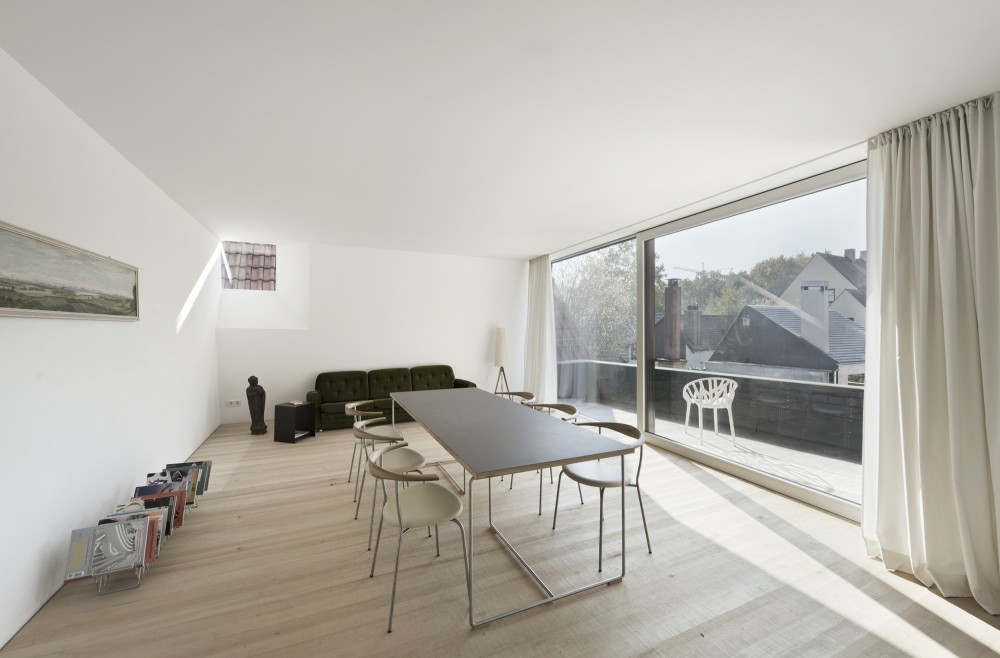 House KE12 / SoHo Architektur