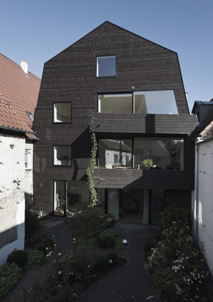 House KE12 / SoHo Architektur
